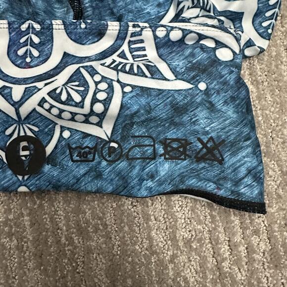 Yoga Democrazy Leggings Womens Small Blue Purple Ombre Mandala Lotus Print Crop - Picture 11 of 11